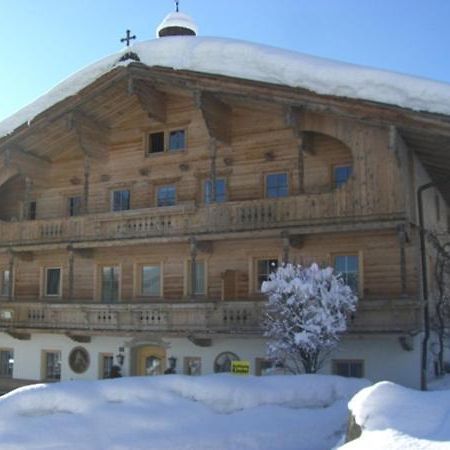 Appartement Stoecklbauer Brixen im Thale Bagian luar foto